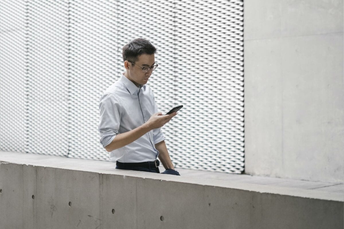 male-business-phone